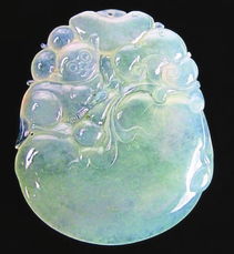 專(zhuān)家坐鎮(zhèn) 直銷(xiāo)惠 為市民買(mǎi)翠把關(guān)